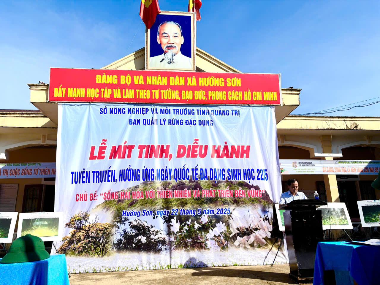 BAN QUẢN LÝ RỪNG ĐẶC DỤNG TỈNH QUẢNG TRỊ TỔ CHỨC LỄ MÍT TINH, DIỄU HÀNH TUYÊN TRUYỀN HƯỞNG ỨNG NGÀY...